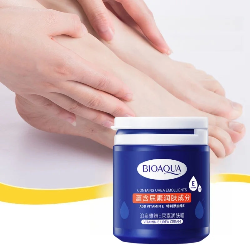 170G/Bottle Urea Moisturizing Cream, Hand Cream, Foot Cream, Body Lotion, Formulated with Glycerin, Vitamin E and Other Ingredients, Deeply Moisturizes the Skin, Prevents Dryness, and Leaves Skin Soft and Smooth, Suitable for